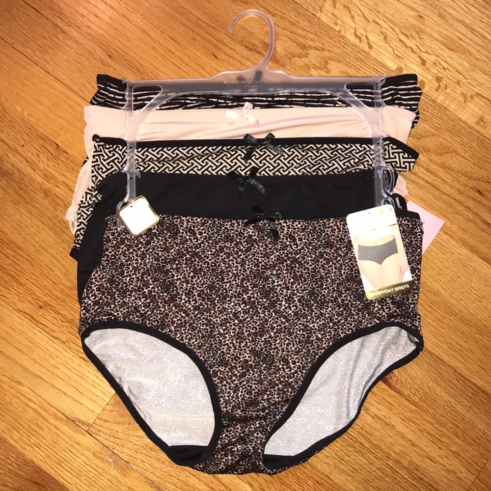 NWT Adrienne Vittadini Underwear